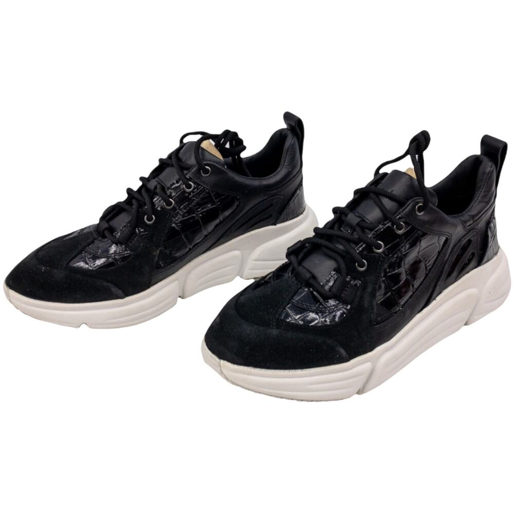 Clarks  Tricomet Lace Up  Training Sneakers 7 Black Croc Embossed